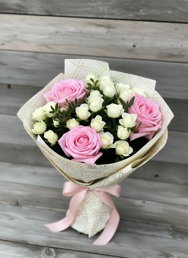 Букет цветов из: Розы в Снежинске