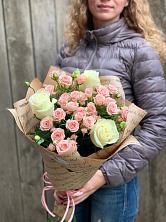 Букет цветов из:  Розы в Снежинске