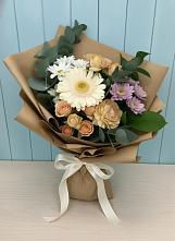 Букет цветов из:  Герберы и Хризантемы в Снежинске