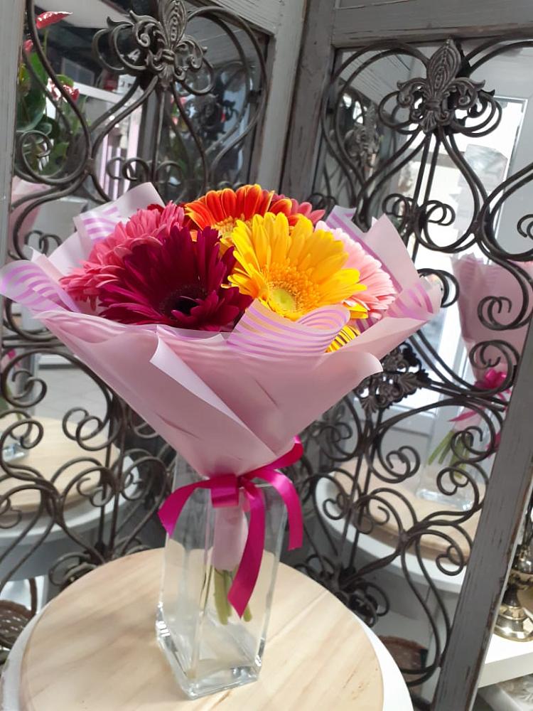 Букет цветов из: Герберы в Снежинске