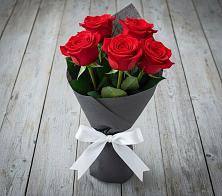 Букет 5 Красных роз Эдлесс Лав #REPLACE_PRED# Снежинске