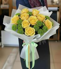 Букет цветов из:  Хризантемы и Розы в Снежинске