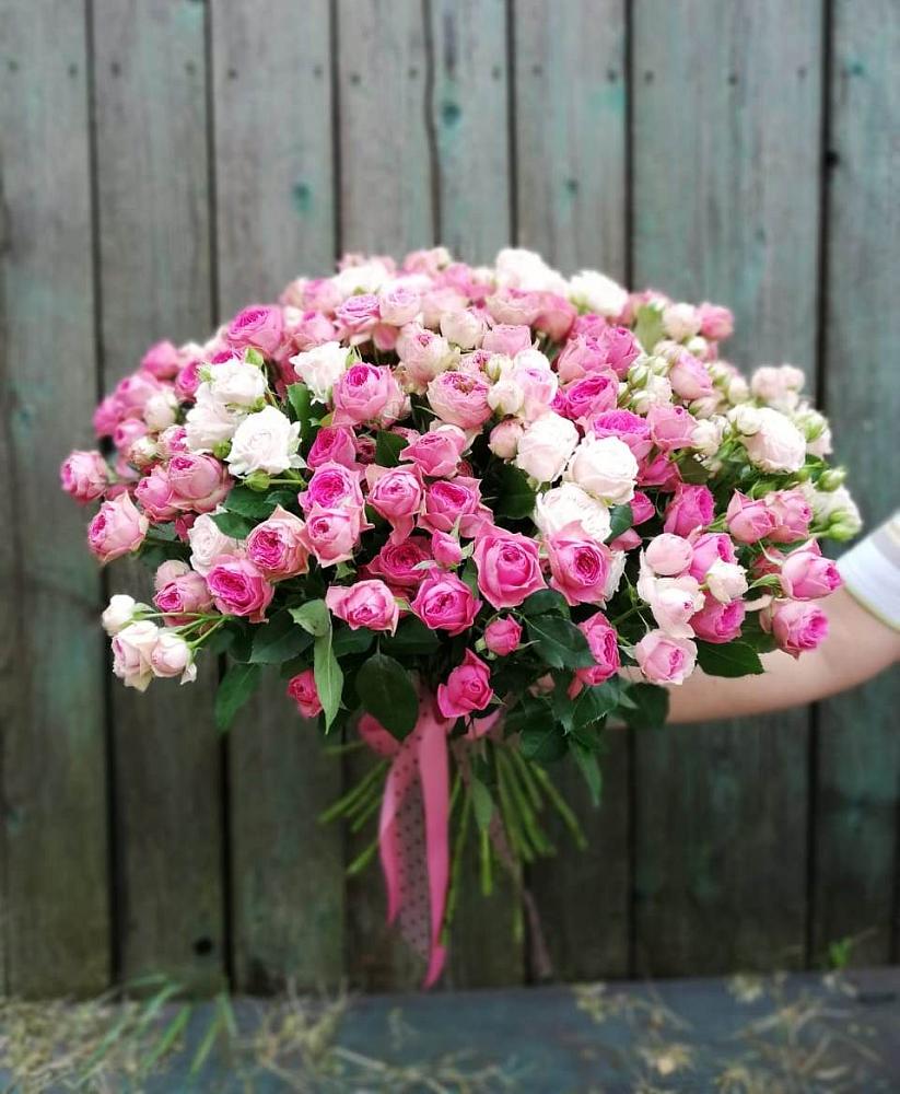 Букет Розовые кустовые розы Натали и Лав Лидия в Снежинске