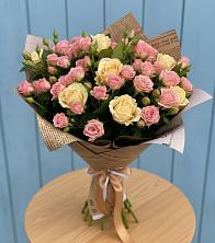 Букет цветов из:  Розы в Снежинске