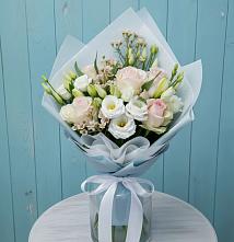 Букет цветов из:  Розы и Лизиантусы #REPLACE_PRED# Снежинске