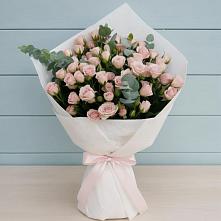 Букет цветов из:  Розы в Снежинске